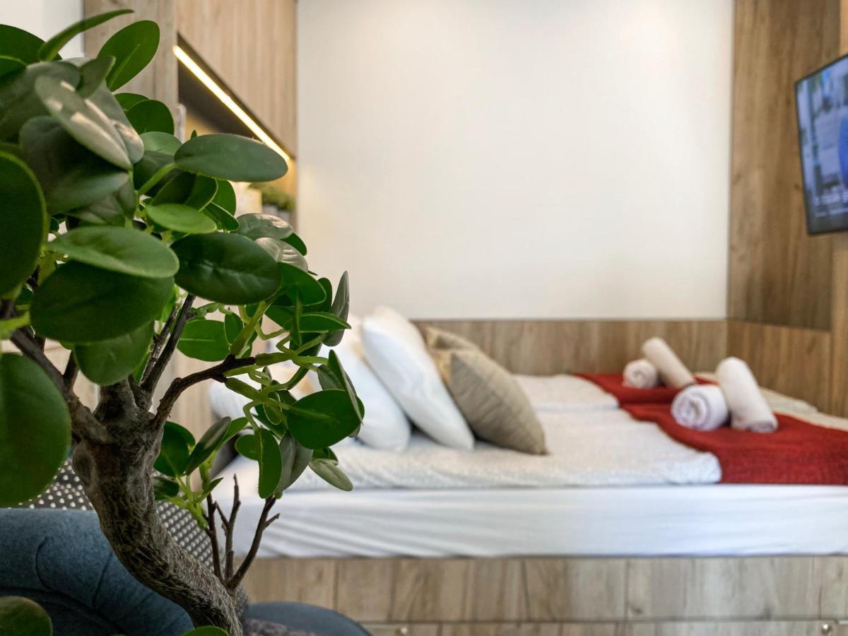 Appartamento Beautiful For Couples With Air Conditioning - Old Town & Main Station *