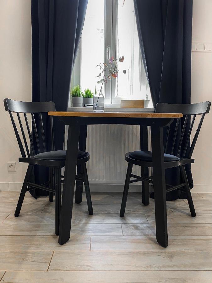 Appartamento Beautiful For Couples With Air Conditioning - Old Town & Main Station *